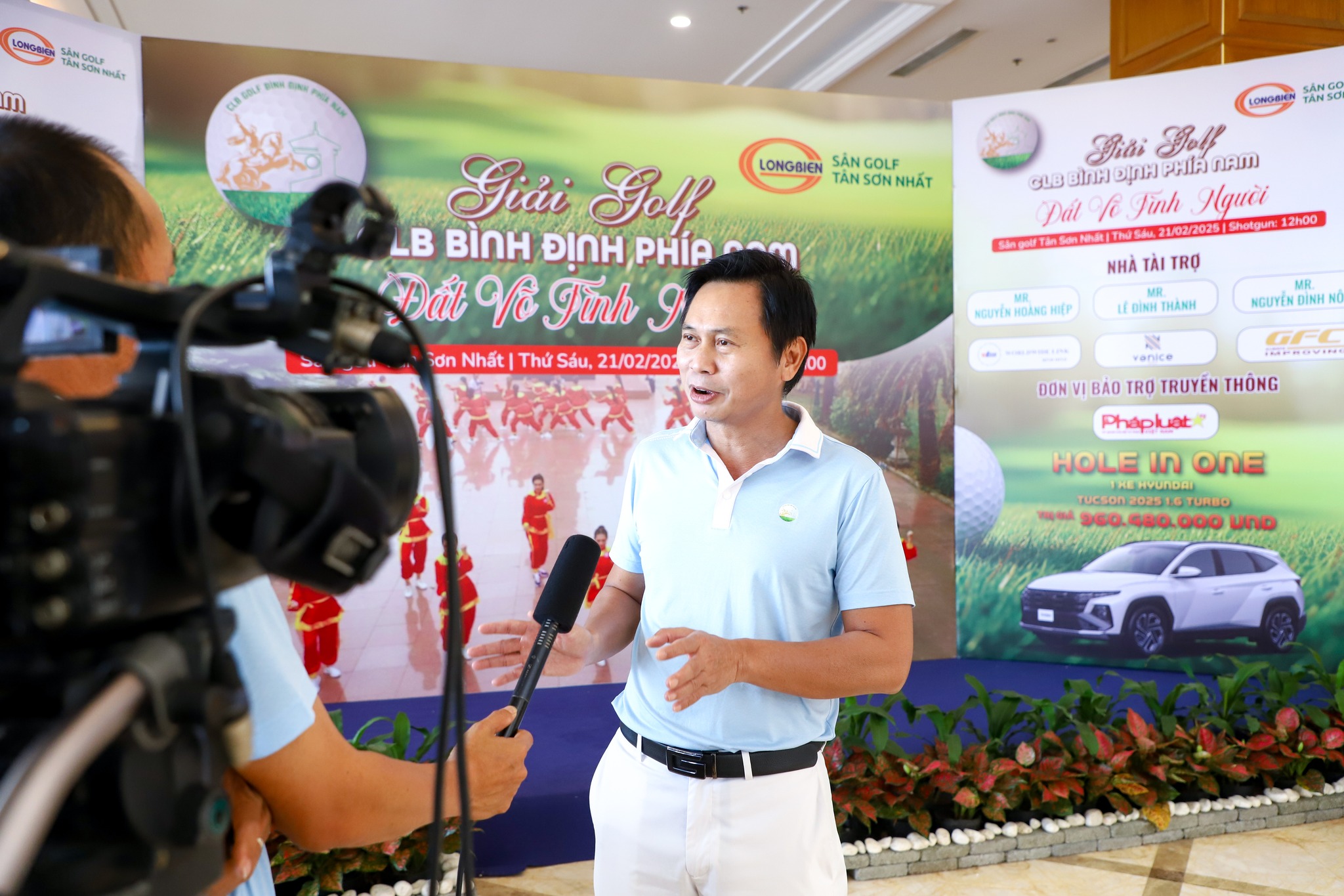 hình ảnh các khách mời tham dự giải golf đất võ tình người do Vanice Golf tham gia đồng tài trợ