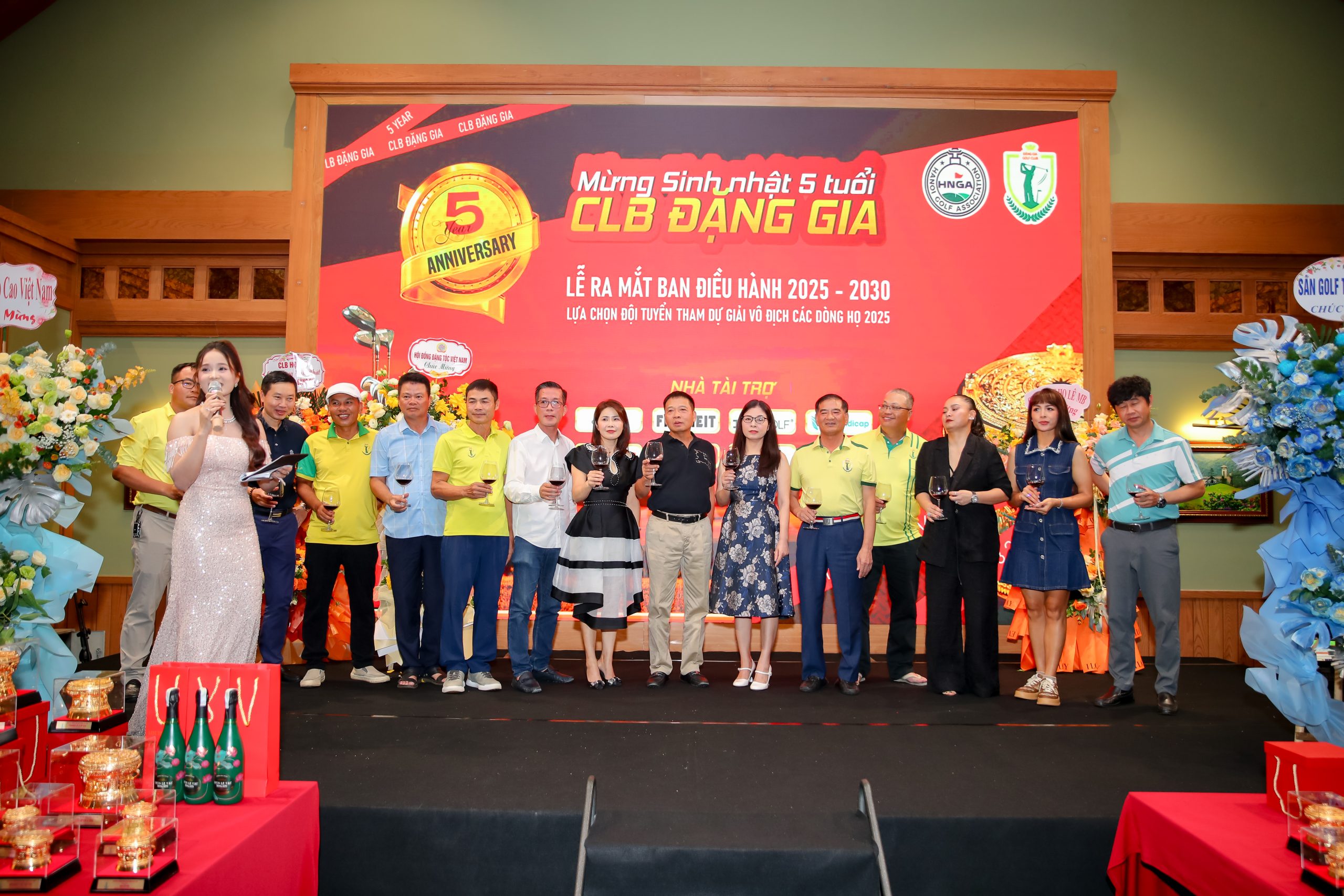 Vanice Golf Đồng Hành Cùng Giải Golf Mừng Sinh Nhật 5 Năm CLB Golf Đặng Gia